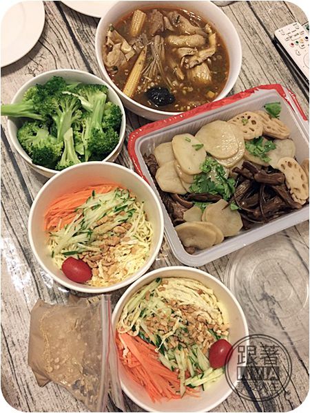 美食。餐廳│ 台北大安區 忠孝復興捷運站 渥寶吉正宗四川滷味冒菜 忠孝復興/四川滷味/冒菜/涼麵 ❤跟著Livia享受人生❤