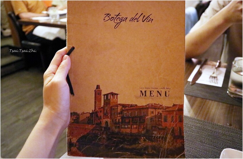 IMG_8472.JPG IMG_8472.JPG