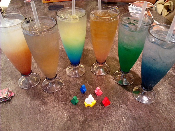 懶日子桌遊餐廳:【臺南Ω中西區】懶日子桌遊餐廳。可邊玩桌遊,邊享用餐點的休閒好去處 懶日子桌遊餐廳:【臺南Ω中西區】懶日子桌遊餐廳。可邊玩桌遊,邊享用餐點的休閒好去處