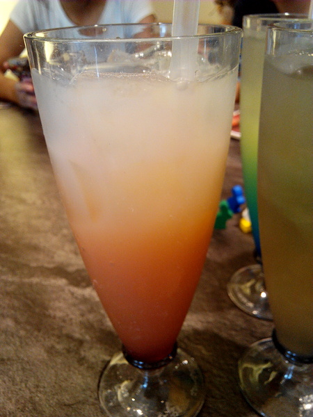 懶日子桌遊餐廳:【臺南Ω中西區】懶日子桌遊餐廳。可邊玩桌遊,邊享用餐點的休閒好去處 懶日子桌遊餐廳:【臺南Ω中西區】懶日子桌遊餐廳。可邊玩桌遊,邊享用餐點的休閒好去處