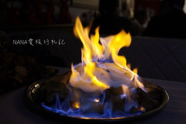 妃黛美式海鮮餐廳:Fidèle妃黛美式海鮮餐廳。冬季限定獨創薑母醬汁手抓Seafood,超狂超霸氣的波士頓龍蝦。