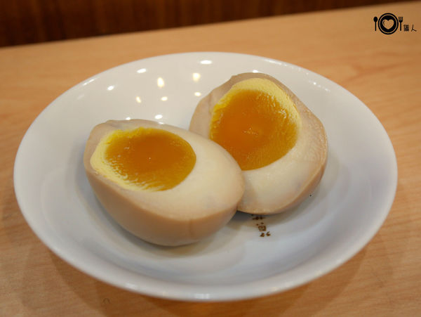 新北．中和 ║ 九八丼飯 ║ 中永和的鄉親們有福了，豬排、咖哩套餐只要98元