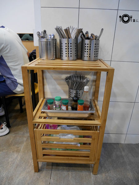 新北．中和 ║ 九八丼飯 ║ 中永和的鄉親們有福了，豬排、咖哩套餐只要98元