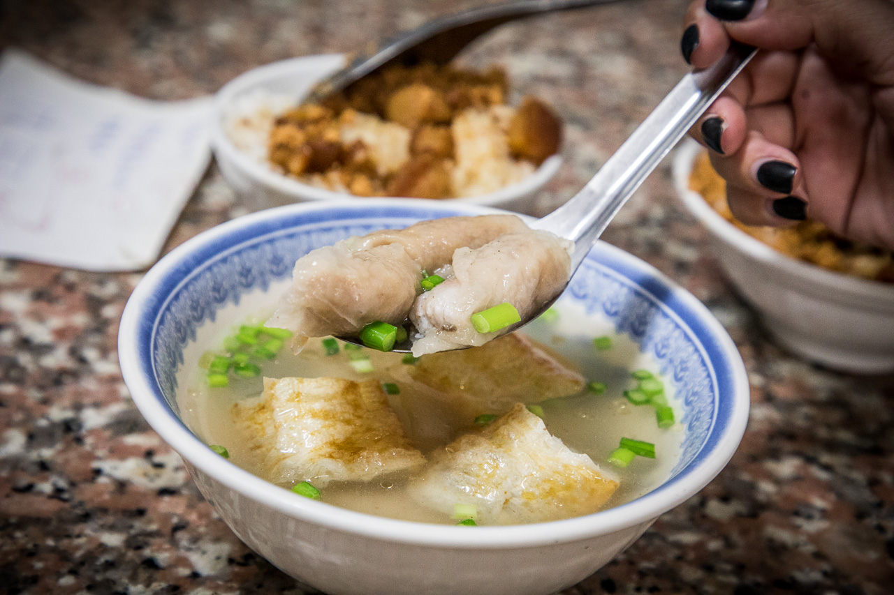 必吃台南排隊美食，無名米糕，巷弄飄香老店秘訣大公開