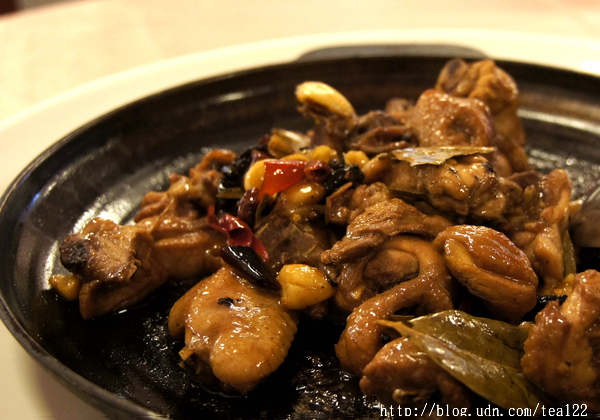 【老店故事系列】隱身東海大學內三十多年令人垂涎的川菜料理--東海大學IBA餐廳