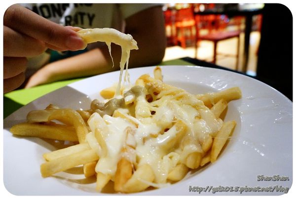 起司控。北海道濃郁起司三重奏 - 暑假優惠ing「花畑牧場」(文末有起司小知識喔)
