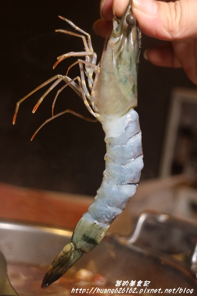 南寧饌精緻麻辣火鍋：【台北中山區】火鍋 熱炒 串燒 一應俱全『南寧饌精緻麻辣火鍋』中山區/吉林路/麻辣鍋宵夜好去處