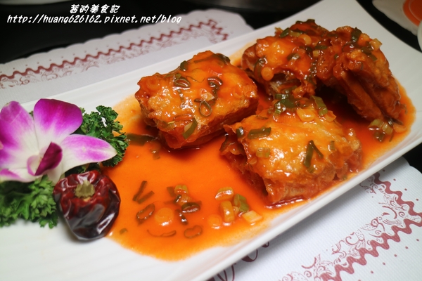 南寧饌精緻麻辣火鍋：【台北中山區】火鍋 熱炒 串燒 一應俱全『南寧饌精緻麻辣火鍋』中山區/吉林路/麻辣鍋宵夜好去處