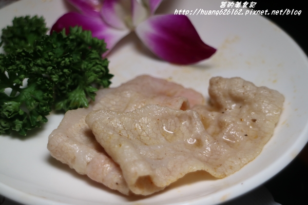 南寧饌精緻麻辣火鍋：【台北中山區】火鍋 熱炒 串燒 一應俱全『南寧饌精緻麻辣火鍋』中山區/吉林路/麻辣鍋宵夜好去處