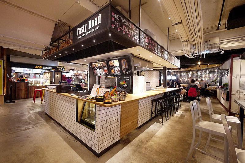 【台北】竜卷 龍卷 Long Juan 竜卷新派台菜飯盒 ~ 好滋味新派排骨飯、雞腿飯 份量飽足 吃排骨飯也可以變很潮!!! / FAVtory快.食.尚 / 捷運中山站