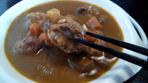 51街日式炸豬排和洋料理：【安南區】５１街日式炸豬排和洋料理。喀滋喀滋超厚實炸里肌豬排吃起來好過癮