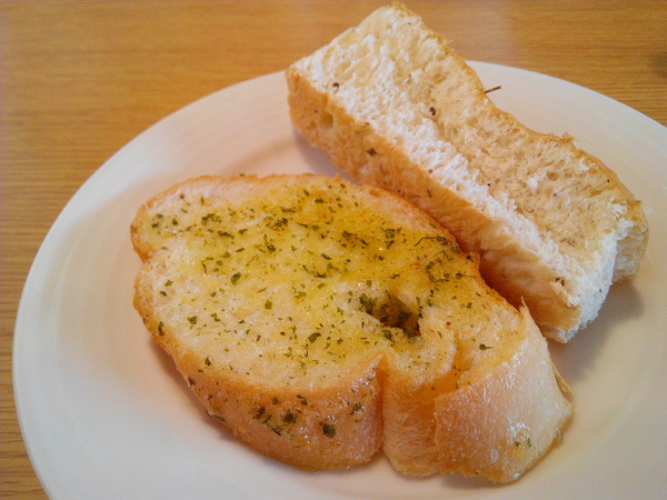 51街日式炸豬排和洋料理：【安南區】５１街日式炸豬排和洋料理。喀滋喀滋超厚實炸里肌豬排吃起來好過癮