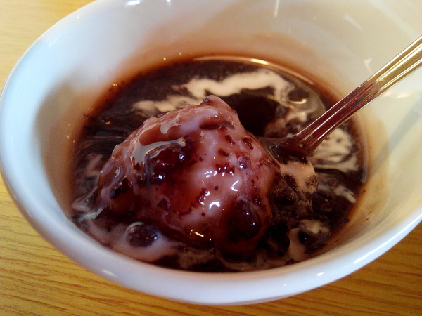 51街日式炸豬排和洋料理：【安南區】５１街日式炸豬排和洋料理。喀滋喀滋超厚實炸里肌豬排吃起來好過癮