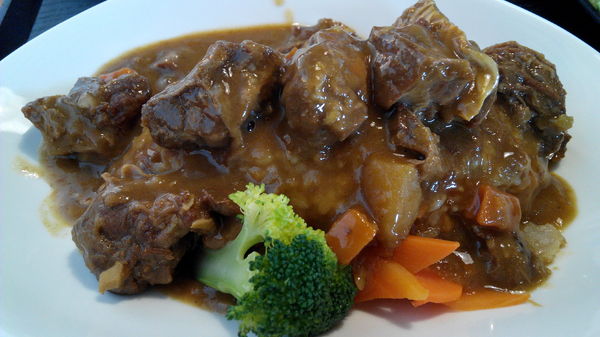 51街日式炸豬排和洋料理：【安南區】５１街日式炸豬排和洋料理。喀滋喀滋超厚實炸里肌豬排吃起來好過癮