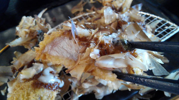 51街日式炸豬排和洋料理：【安南區】５１街日式炸豬排和洋料理。喀滋喀滋超厚實炸里肌豬排吃起來好過癮