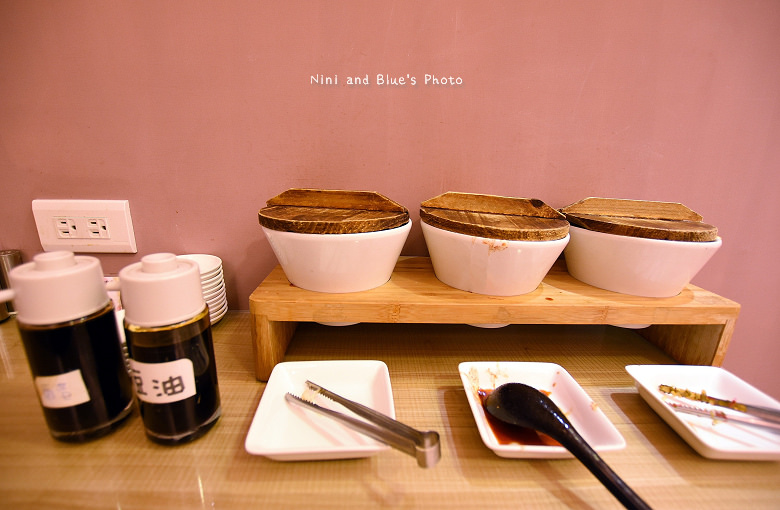 公益路麵店豪煮藝水餃牛肉麵03