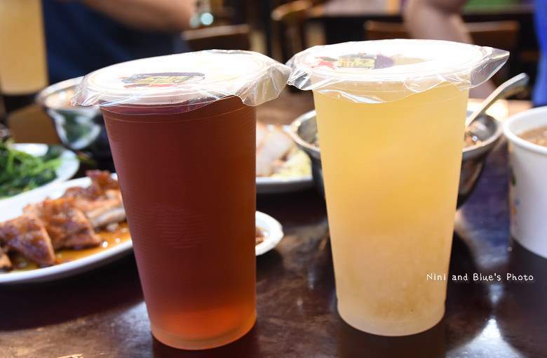 逢甲小吃天補藥膳鮮蝦排骨白木耳湯38 逢甲小吃天補藥膳鮮蝦排骨白木耳湯38