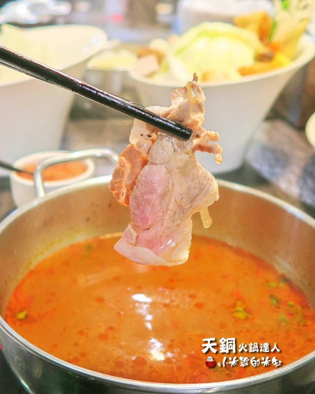 【捷運南京復興站】天銅火鍋達人-涮涮鍋，開幕期間打卡送肉50%~讓你吃得飽飽飽~