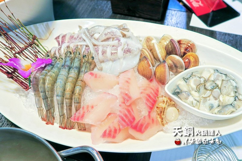 【捷運南京復興站】天銅火鍋達人-涮涮鍋，開幕期間打卡送肉50%~讓你吃得飽飽飽~