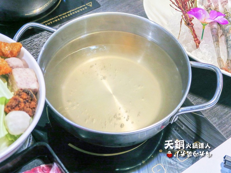 【捷運南京復興站】天銅火鍋達人-涮涮鍋，開幕期間打卡送肉50%~讓你吃得飽飽飽~