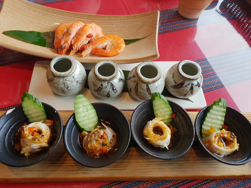 【花蓮.新城】慕名無菜單原住民料理。一人$650套餐超彭湃+自釀小米酒。寵物友善餐廳