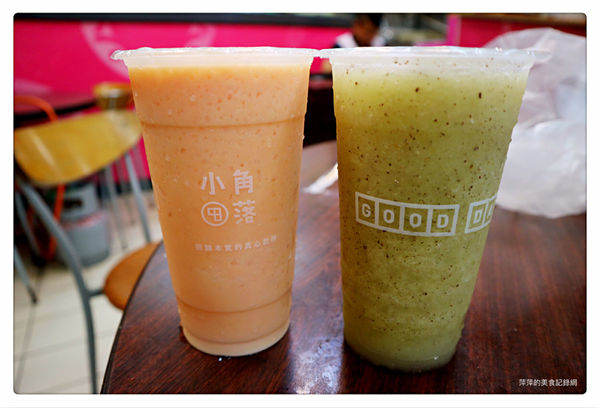 小角落 ~ 隱藏版夏末的櫻花 西瓜抹茶牛奶✖️招牌木瓜牛奶❤️景美夜市旁/近世新大學 - 捷運景美站