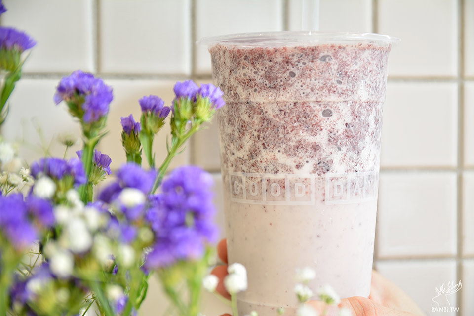 小角落木瓜牛奶-可愛果汁店的紫米牛奶與芒果西瓜特調-新店線景美站美食 TAI_4358