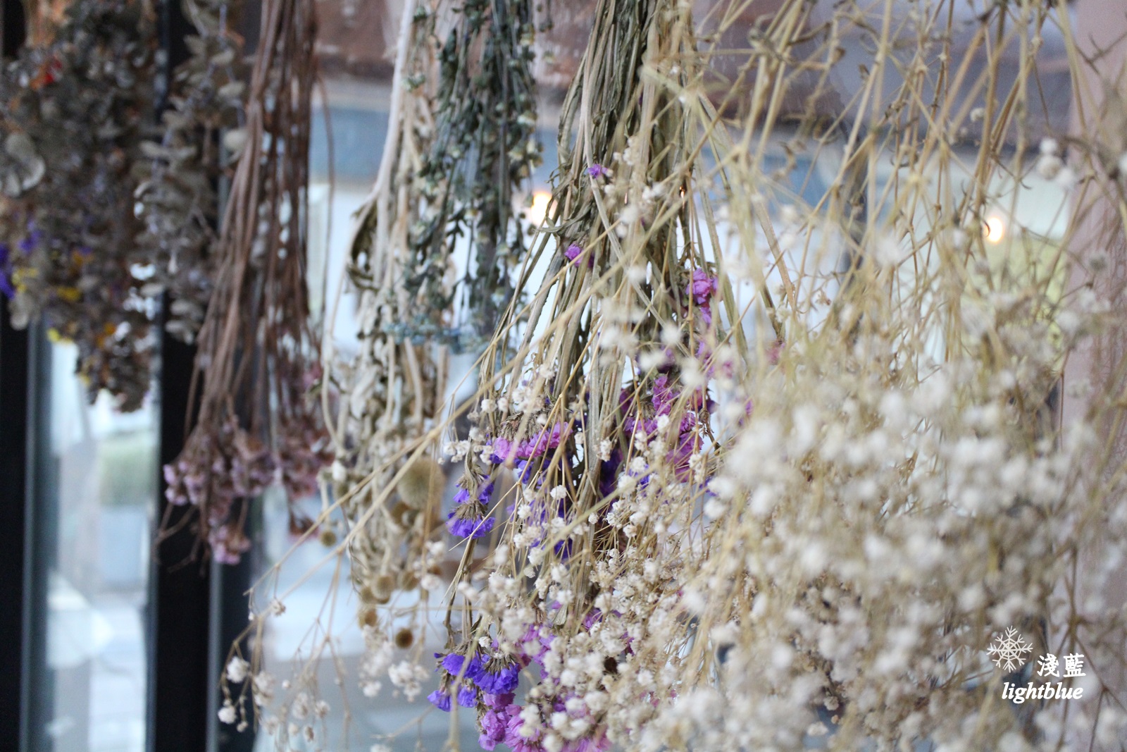 [ 民生社區美食 ] 淺藍 × BOKA～二訪草莓季，來吃美美的花圈與草莓戚風