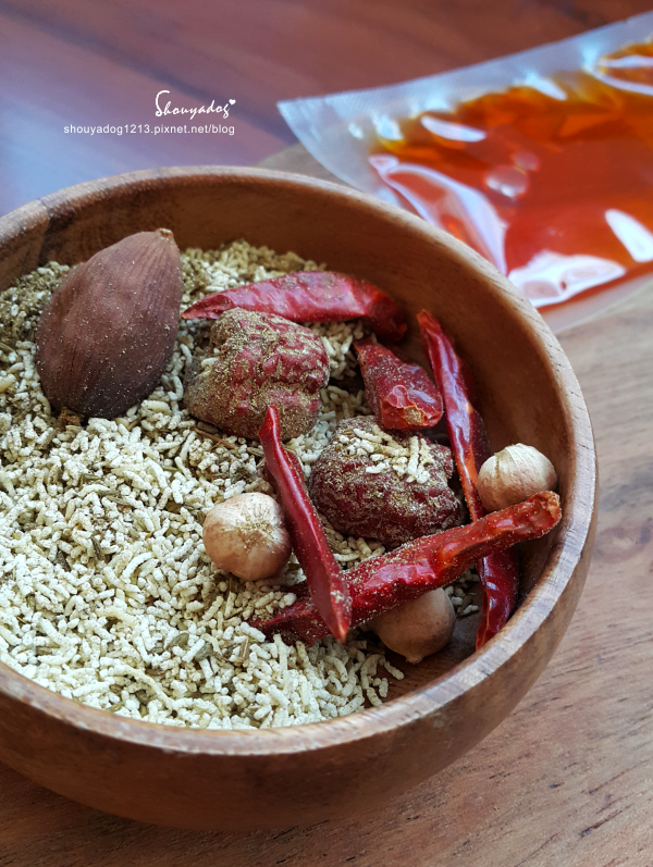 潤康的成吉思汗火鍋湯底│網購養生麻辣素食火鍋湯底推薦│專業餐廳火鍋湯底：【宅配湯底】在家輕鬆享用餐廳專用級的養生麻辣火鍋湯底 成吉思汗