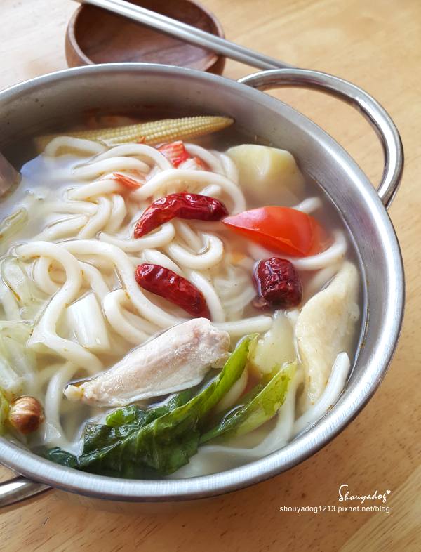 潤康的成吉思汗火鍋湯底│網購養生麻辣素食火鍋湯底推薦│專業餐廳火鍋湯底：【宅配湯底】在家輕鬆享用餐廳專用級的養生麻辣火鍋湯底 成吉思汗