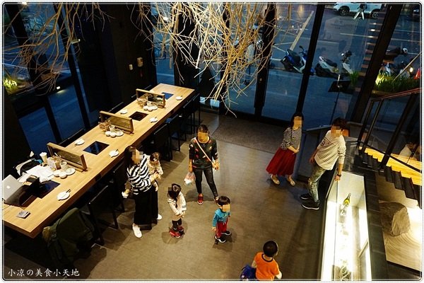 青森鍋物：台中火鍋推薦』青森鍋物║日式頂級鍋物，全新超人氣雙人套餐超值$788登場，慢熬雞湯鍋，完全提煉出雞的精華呀！