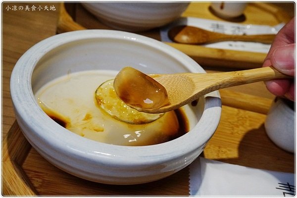 青森鍋物：台中火鍋推薦』青森鍋物║日式頂級鍋物，全新超人氣雙人套餐超值$788登場，慢熬雞湯鍋，完全提煉出雞的精華呀！