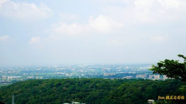 山丘上景觀咖啡館：【新竹 湖口】【景觀餐廳】【山丘上景觀咖啡館】海琴海風格景觀餐廳(菜單)