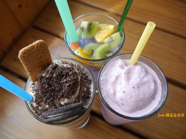 山丘上景觀咖啡館：【新竹 湖口】【景觀餐廳】【山丘上景觀咖啡館】海琴海風格景觀餐廳(菜單)