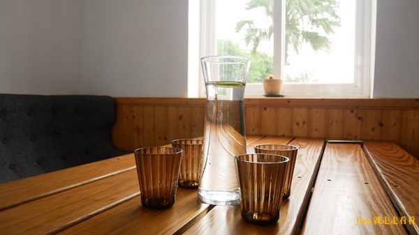 山丘上景觀咖啡館：【新竹 湖口】【景觀餐廳】【山丘上景觀咖啡館】海琴海風格景觀餐廳(菜單)