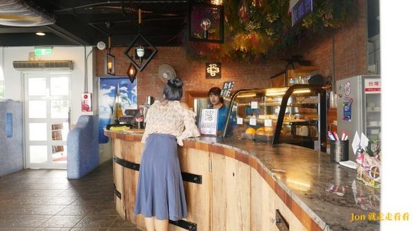 山丘上景觀咖啡館：【新竹 湖口】【景觀餐廳】【山丘上景觀咖啡館】海琴海風格景觀餐廳(菜單)