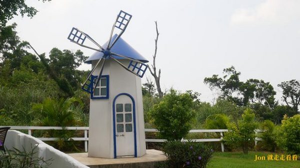 山丘上景觀咖啡館：【新竹 湖口】【景觀餐廳】【山丘上景觀咖啡館】海琴海風格景觀餐廳(菜單)