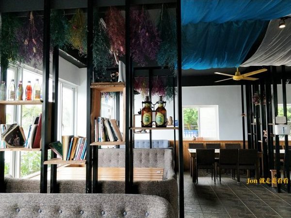 山丘上景觀咖啡館：【新竹 湖口】【景觀餐廳】【山丘上景觀咖啡館】海琴海風格景觀餐廳(菜單)