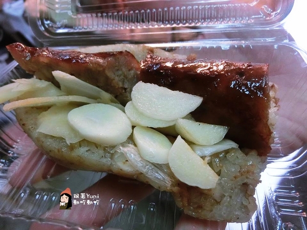 嘉義不一樣香腸:【台中食記-西屯區】逢甲夜市良心攤販!有SGS認證的手工大腸包小腸/糯米腸/大腸頭→嘉義不一樣香腸/糯米腸(不添加防腐劑)@跟著Yumi尤美美動吃動吃(體驗日期:2016年05月20日) 嘉義不一樣香腸:【台中食記-西屯區】逢甲夜市良心攤販!有SGS認證的手工大腸包小腸/糯米腸/大腸頭→嘉義不一樣香腸/糯米腸(不添加防腐劑)@跟著Yumi尤美美動吃動吃(體驗日期:2016年05月20日)