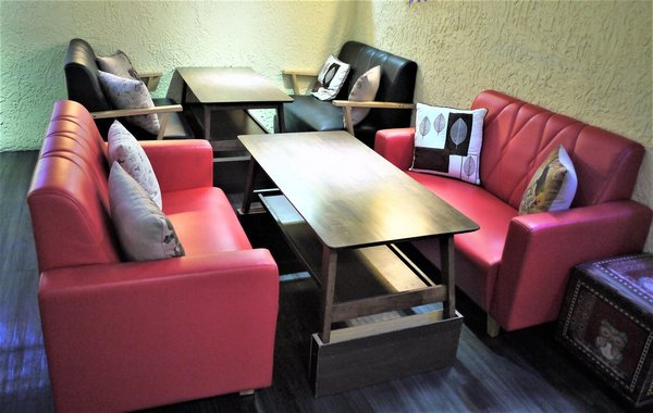 夏一棧：【新北板橋早午餐】夏一棧brunch café  溫馨早午餐 | 紐澳牛肉起司堡大口吃 | 熱拿鐵拉花 | wifi | 不限時、免費插座