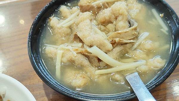 【台北美食】三元號魯肉飯｜台北最強的魯肉飯之一，絕對必嚐的老字號魯肉飯美食