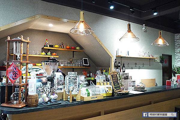 蘆洲輕食早午餐【木木珈琲LIN CAFE】蘆洲手沖黑咖啡/徐匯中學站咖啡館