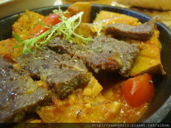 [宜蘭]8NANa八樂那※找回年輕快樂元素※童趣餐廳|小心常爆滿