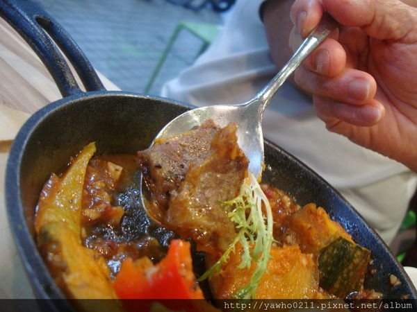 [宜蘭]8NANa八樂那※找回年輕快樂元素※童趣餐廳|小心常爆滿