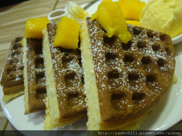 [宜蘭]8NANa八樂那※找回年輕快樂元素※童趣餐廳|小心常爆滿