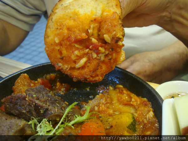 [宜蘭]8NANa八樂那※找回年輕快樂元素※童趣餐廳|小心常爆滿