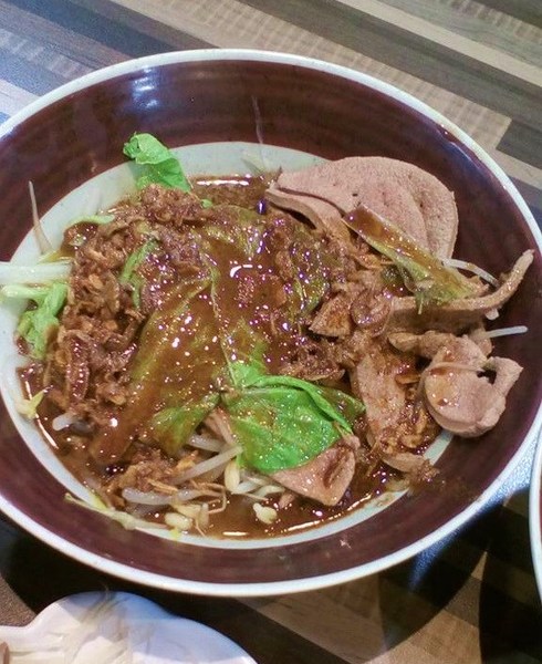 陳鐵心拌拌麵豬肝湯(國泰店)：傳承許久的平民小吃--陳鐵心 拌拌麵.豬肝湯(國泰店)体驗心得