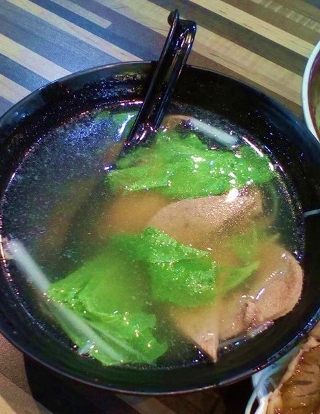 陳鐵心拌拌麵豬肝湯(國泰店)：傳承許久的平民小吃--陳鐵心 拌拌麵.豬肝湯(國泰店)体驗心得