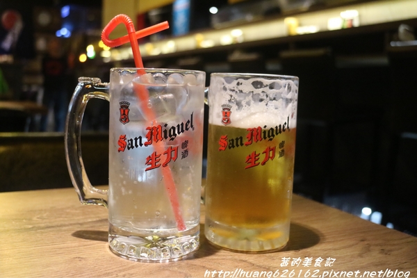 六六町:【台北大安區】延吉街居酒屋『六六町 焼き鳥 百姓酒場』聖誕節單人套餐、冬季限定火鍋、捷運忠孝敦化 六六町:【台北大安區】延吉街居酒屋『六六町 焼き鳥 百姓酒場』聖誕節單人套餐、冬季限定火鍋、捷運忠孝敦化