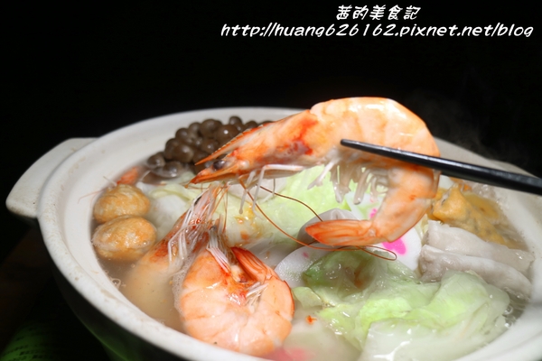 六六町:【台北大安區】延吉街居酒屋『六六町 焼き鳥 百姓酒場』聖誕節單人套餐、冬季限定火鍋、捷運忠孝敦化 六六町:【台北大安區】延吉街居酒屋『六六町 焼き鳥 百姓酒場』聖誕節單人套餐、冬季限定火鍋、捷運忠孝敦化